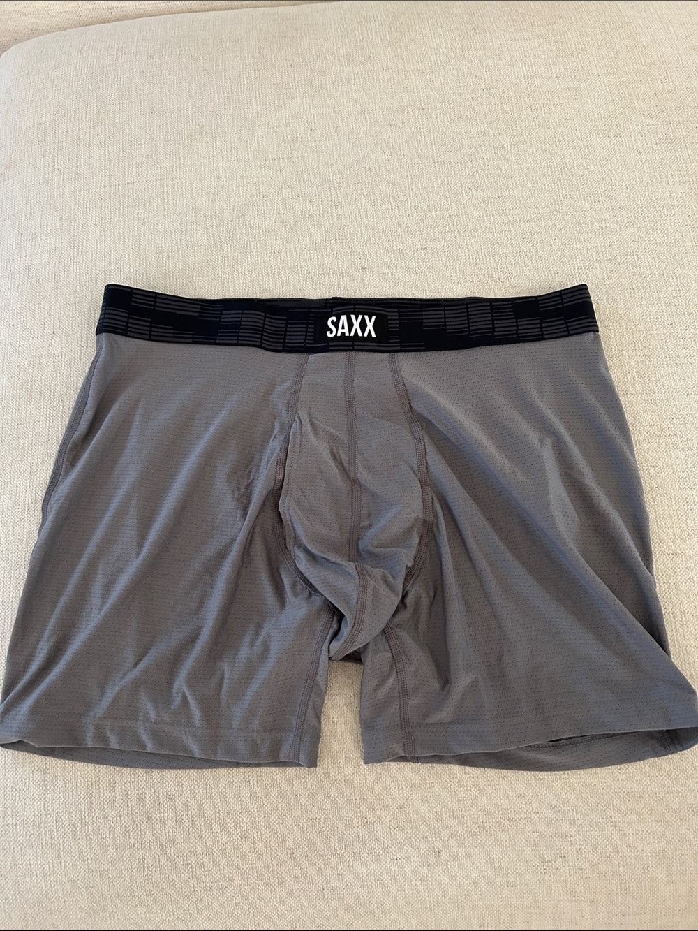 SAXX Ballpark Pouch Sport Mesh Performance Boxer Briefs, Grey, Large,NWOT